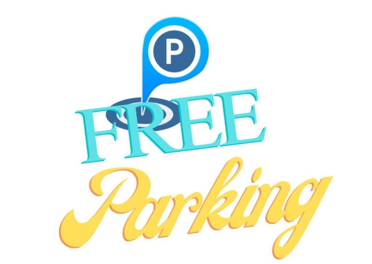 Triple A - 3 Squares - Free Parking! Apartamento Atenas Exterior foto